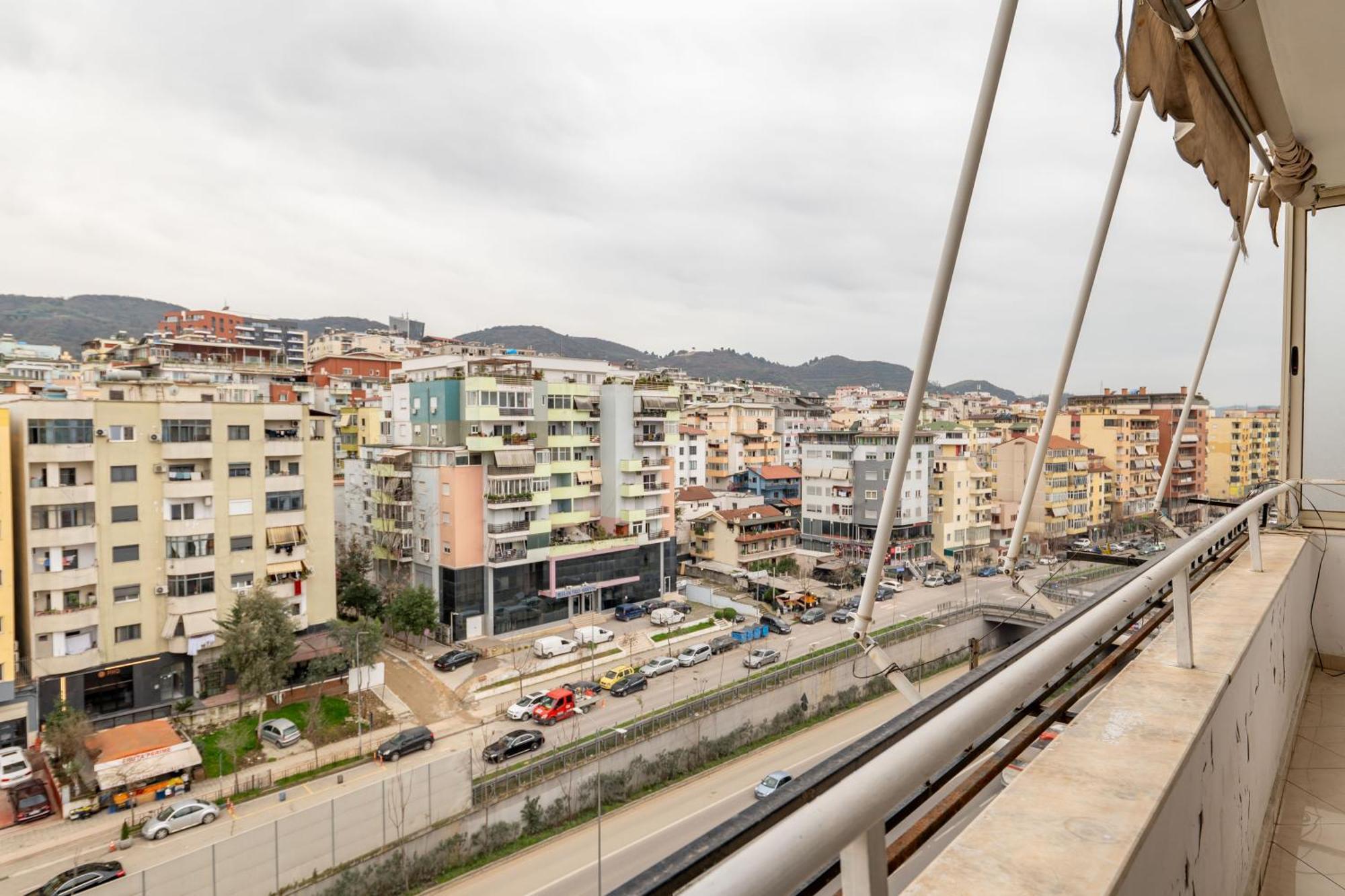 Apartamento Tirent - Komuna E Parisit, 2